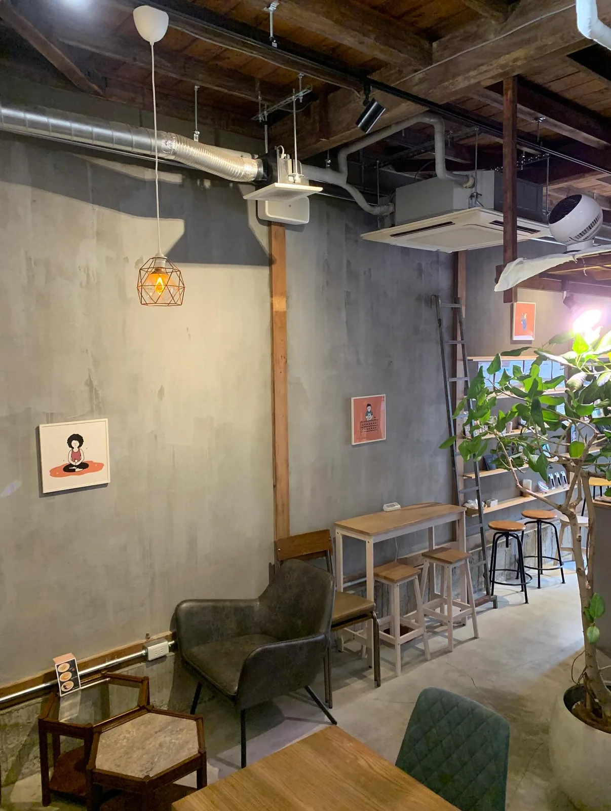 Photo by CBD(coffee)麻布十番店 on November 20, 2025.