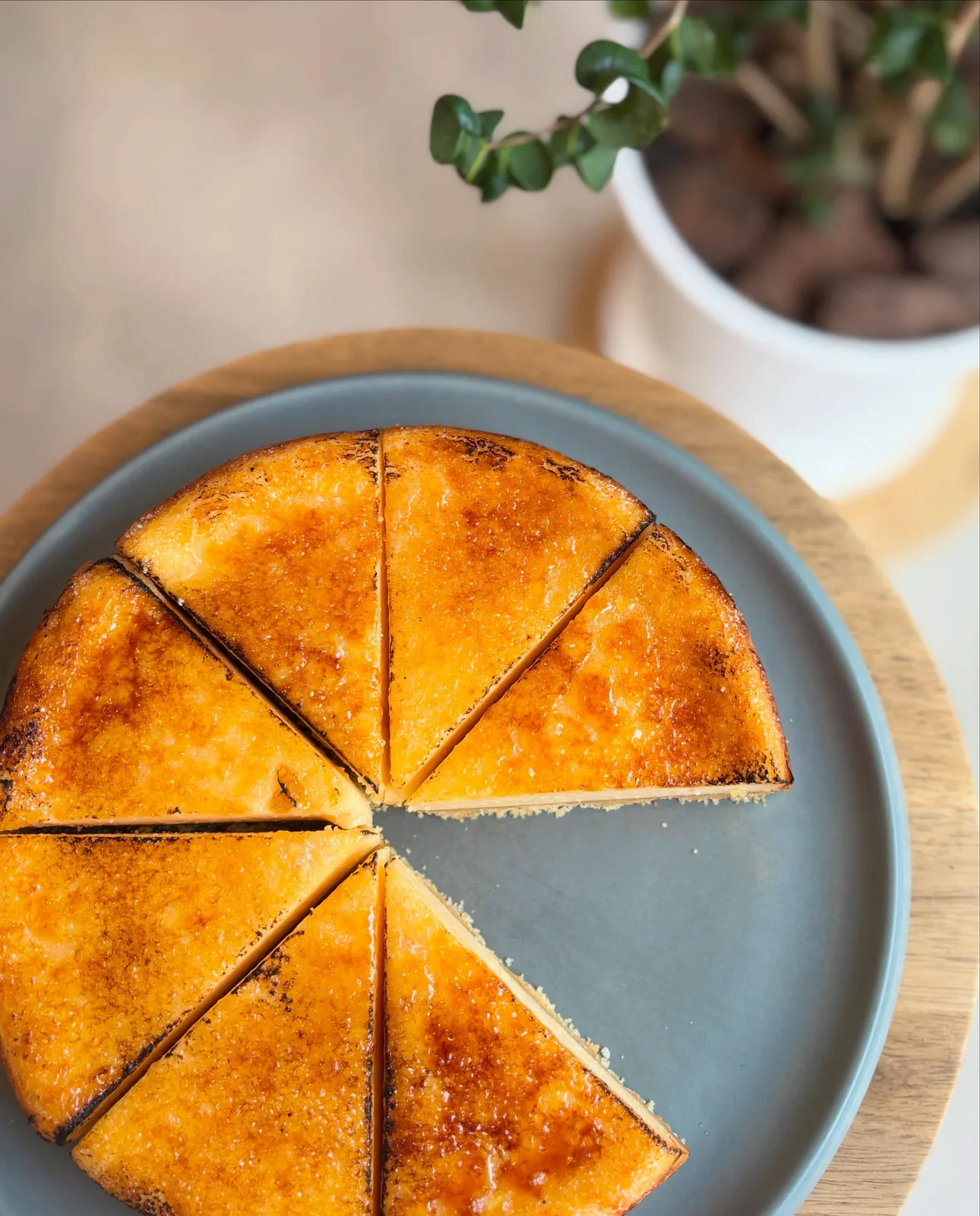 Photo shared by miki's cafe diary on June 18, 2026 tagging @_mikis_cafe_. May be an image of potpie, babka, chiffon cake, tart, pie, toast and text.