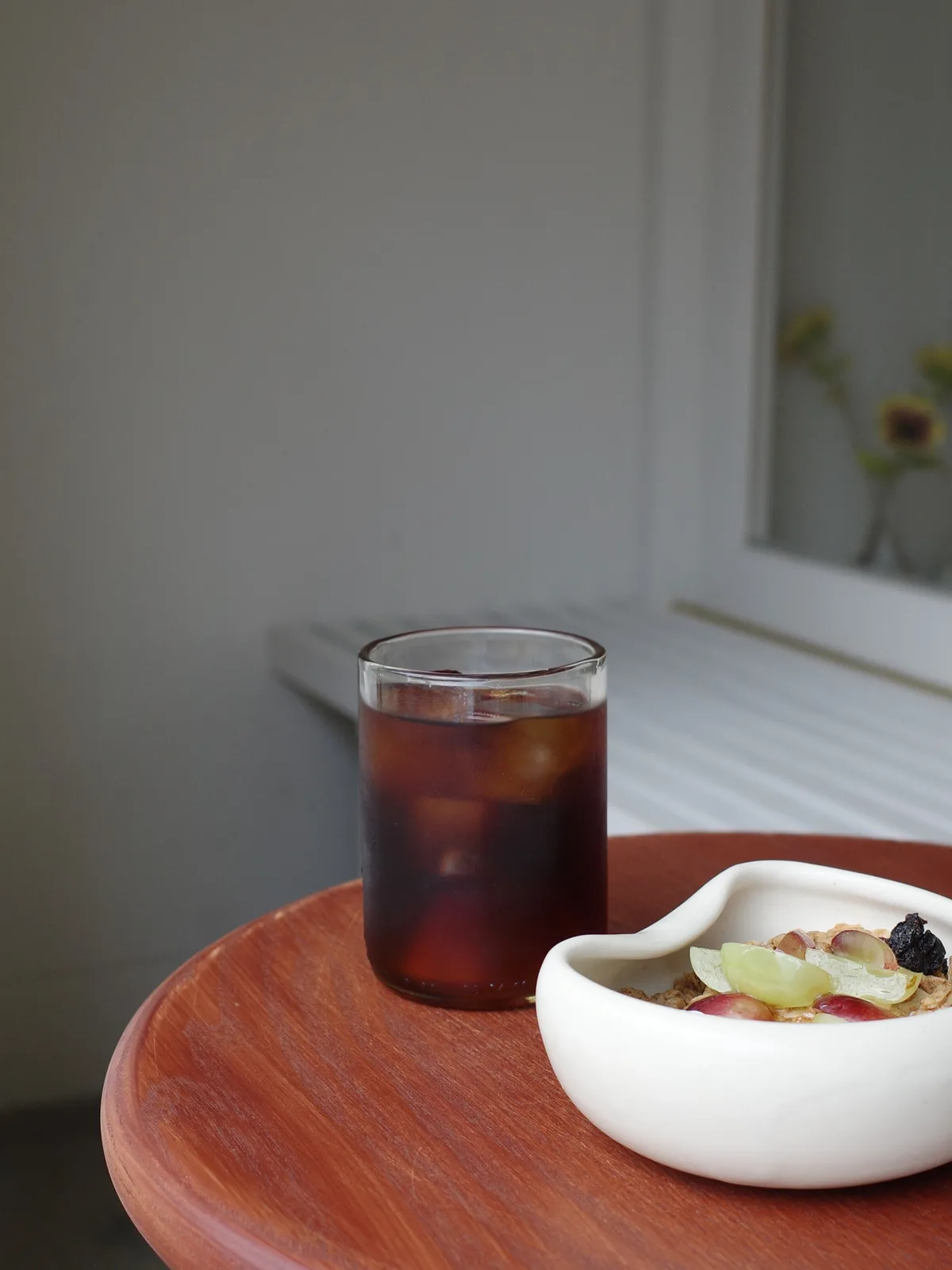 Photo by MOO in MOO sangenjaya. May be an image of coffee cup, carafe, tableware and text.