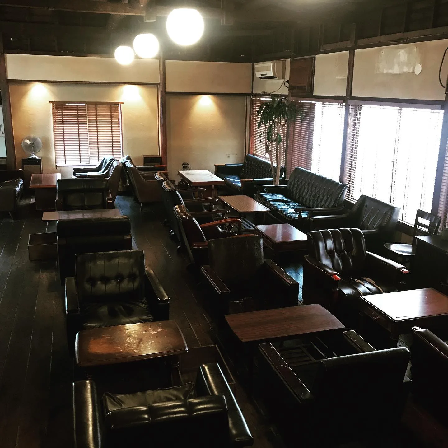 Photo by Rain On The Roof in レイン オン ザ ルーフ.