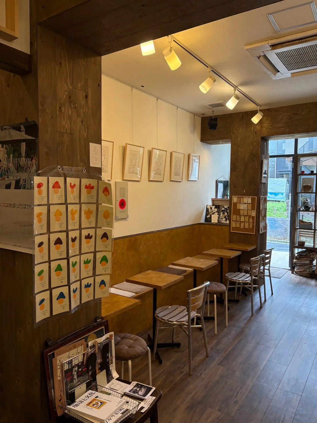 Photo shared by 眼 鏡太郎(がん きょうたろう) on July 04, 2026 tagging @cohazecoffee. May be an image of text.