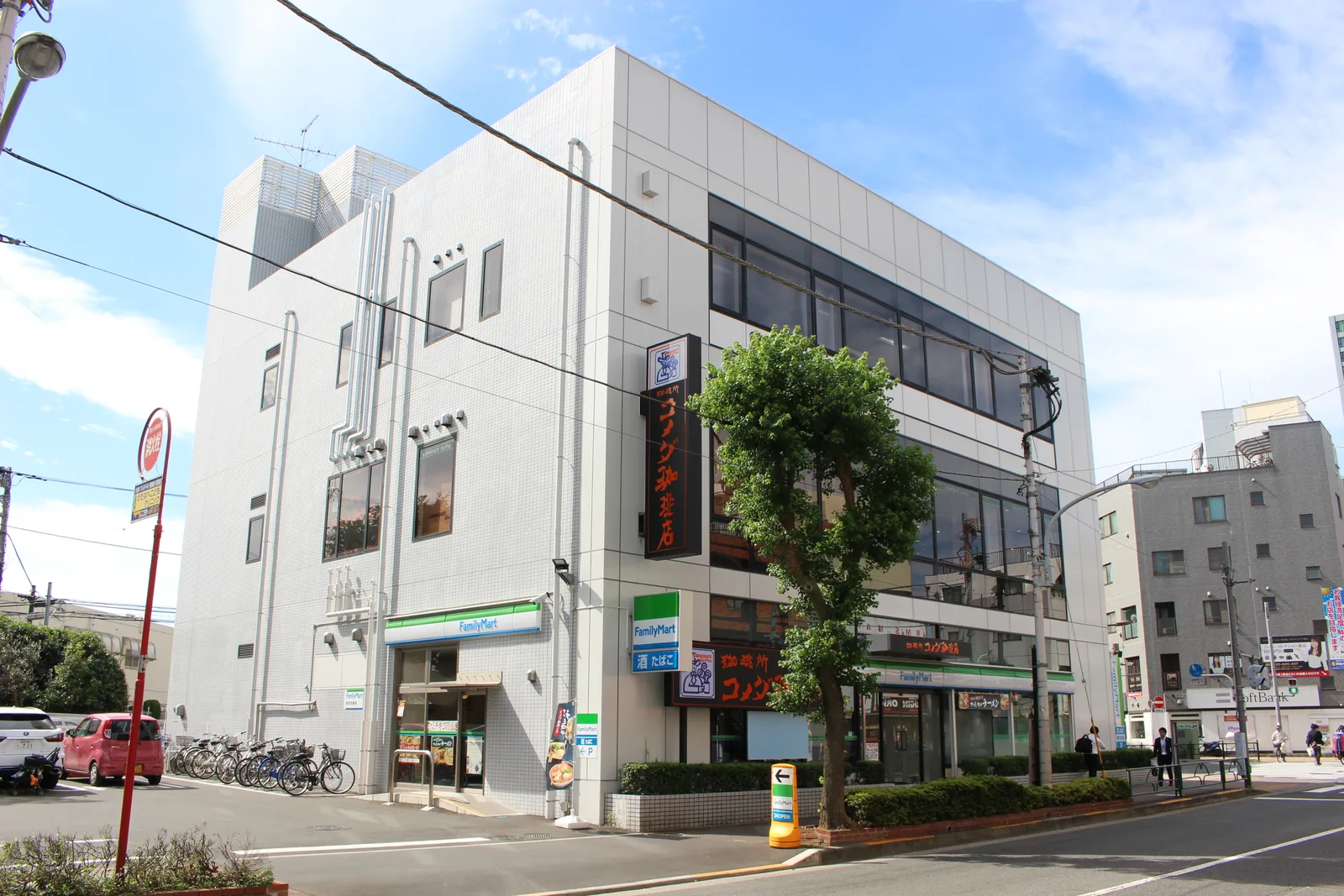 コメダ珈琲店 大泉学園店（外観）
