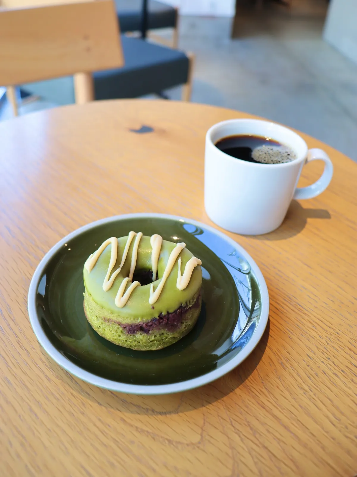 Photo by natural cafe 檜の森｜北戸田 in natural cafe 檜の森 with @hinokinomori_cafe. May be an image of coffee cup, cake, coconut macaroon and text.